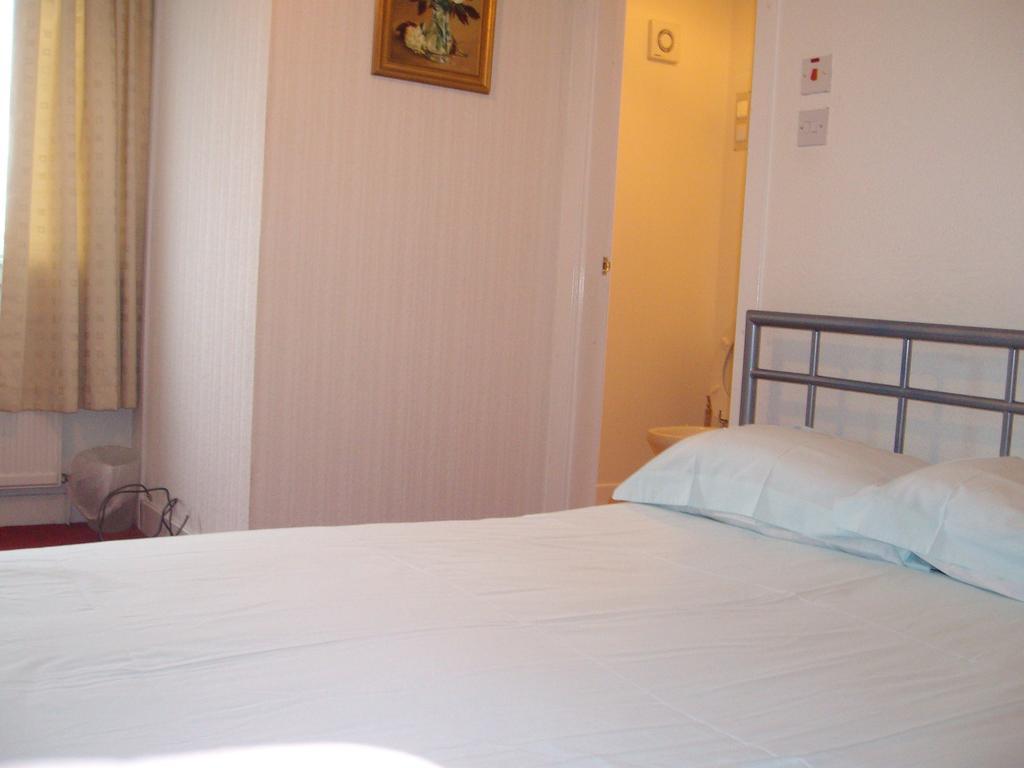 Lindhome Guest house Aberdeen