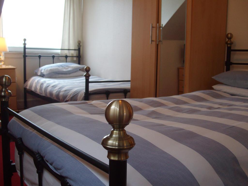 Lindhome Guest house Aberdeen